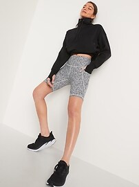 biker shorts side pocket