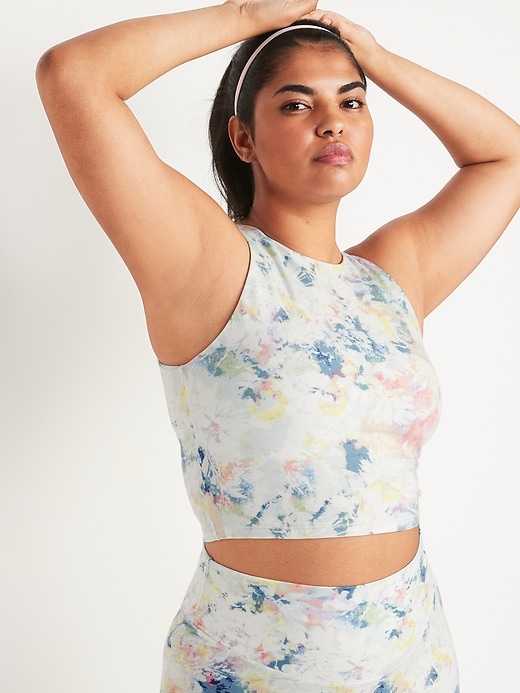 Old Navy - Light Support PowerChill Longline Sports Bra Tank for Women