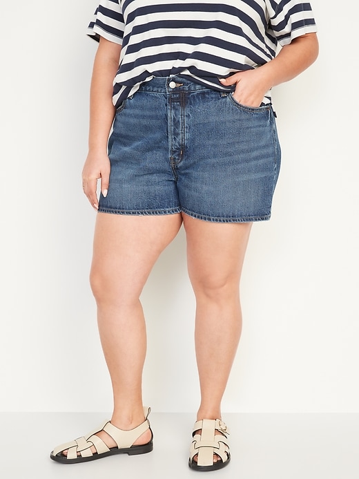 Image number 7 showing, High-Waisted Button-Fly Slouchy Straight Non-Stretch Jean Shorts for Women -- 3-inch inseam