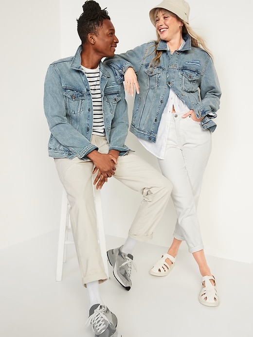 Old Navy Cyber Easter Sale: Extra 50% off on Select Styles