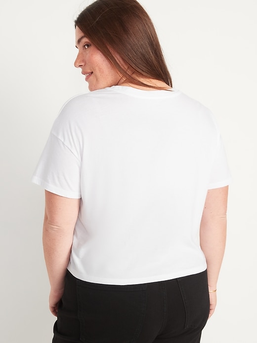 Image number 8 showing, Loose Short-Sleeve Crop T-Shirt