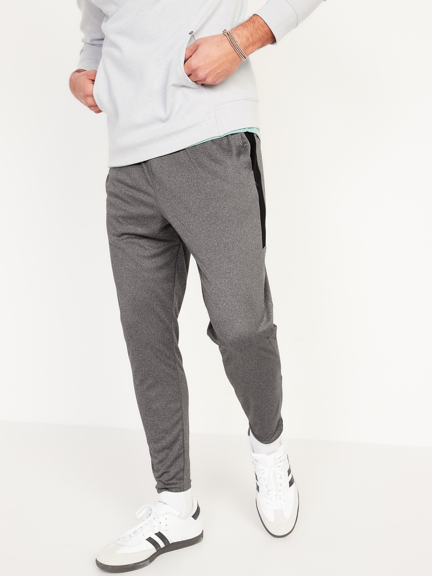 Buy online Men Ankle Length Track Pant from Sports Wear for Men by Showoff  for ₹1159 at 66% off | 2024 Limeroad.com