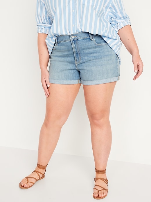 Image number 7 showing, Mid-Rise Wow Jean Shorts for Women -- 3-inch inseam