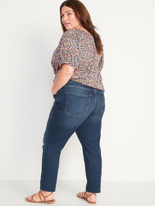 Image number 8 showing, Curvy High-Waisted OG Straight Ripped Cut-Off Jeans