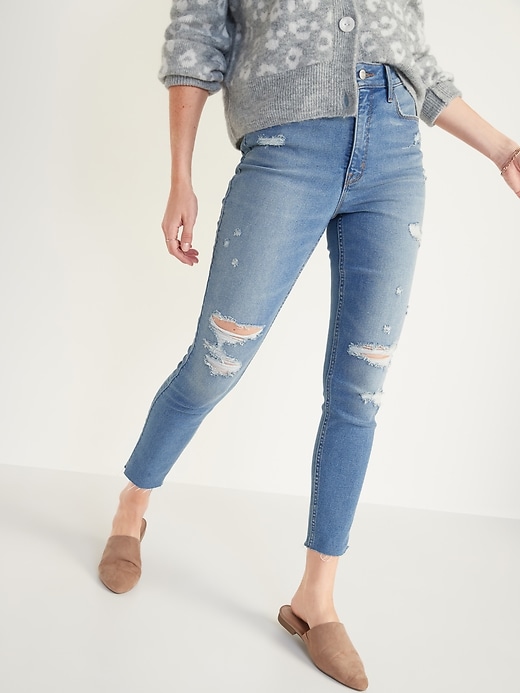 Oldnavy Extra High-Waisted Rockstar 360° Stretch Super Skinny Ripped Cut-Off Jeans for Women