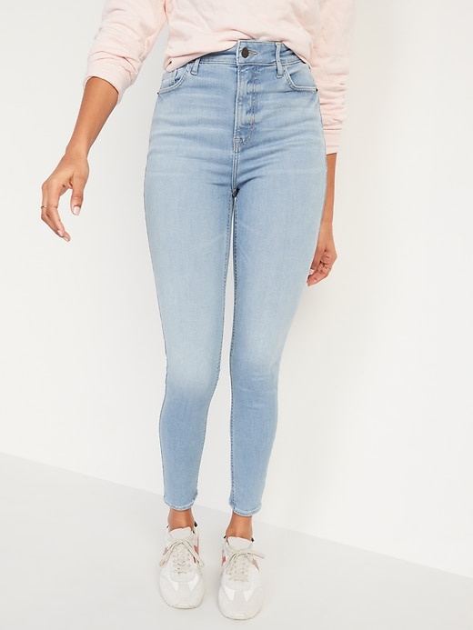 FitsYou 3-Sizes-in-1 Extra High-Waisted Rockstar Super Skinny Jeans for Women | Old Navy
