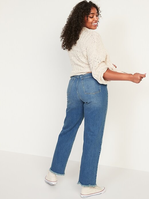 Image number 6 showing, Extra High-Waisted Sky-Hi Straight Cut-Off Jeans for Women
