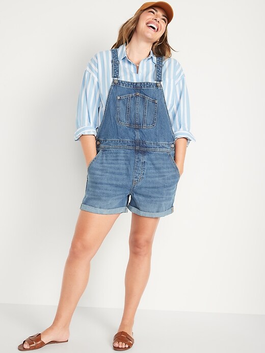 Image number 5 showing, Slouchy Straight Workwear Medium-Wash Non-Stretch Jean Short Overalls for Women -- 3.5-inch inseam