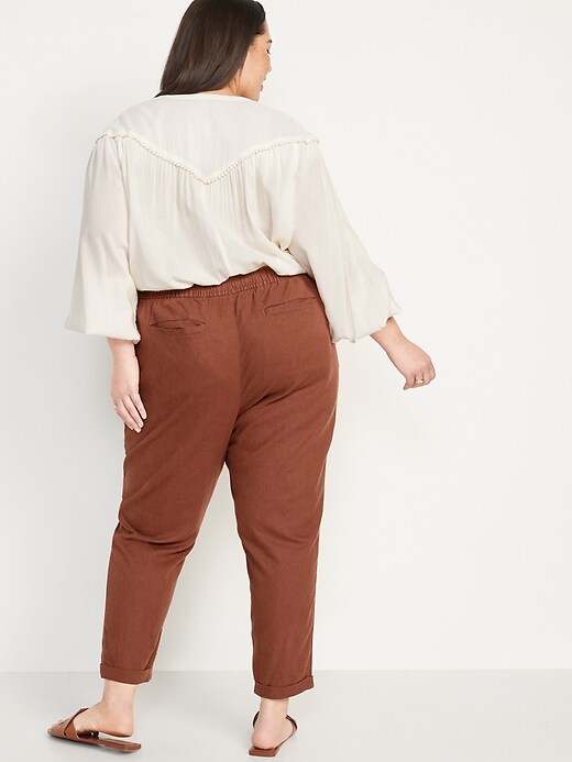Image number 8 showing, High-Waisted Cropped Linen-Blend Pants