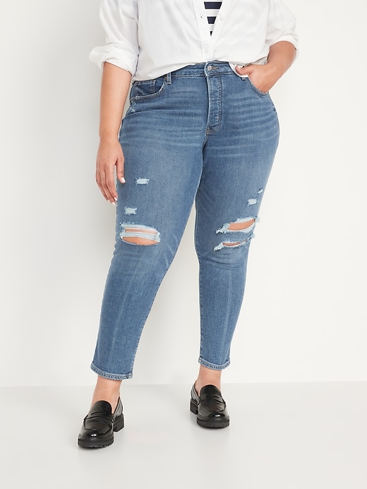 Image number 7 showing, Curvy High-Waisted OG Straight Button-Fly Distressed Ankle Jeans for Women
