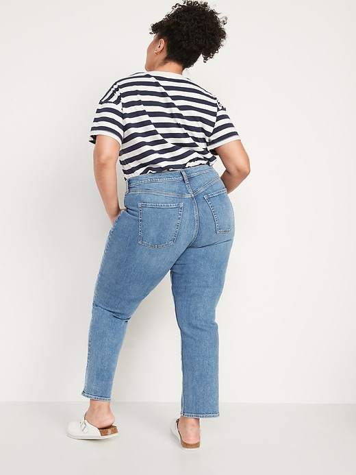 Image number 8 showing, Curvy Extra High-Waisted Button-Fly Sky-Hi Straight Jeans for Women