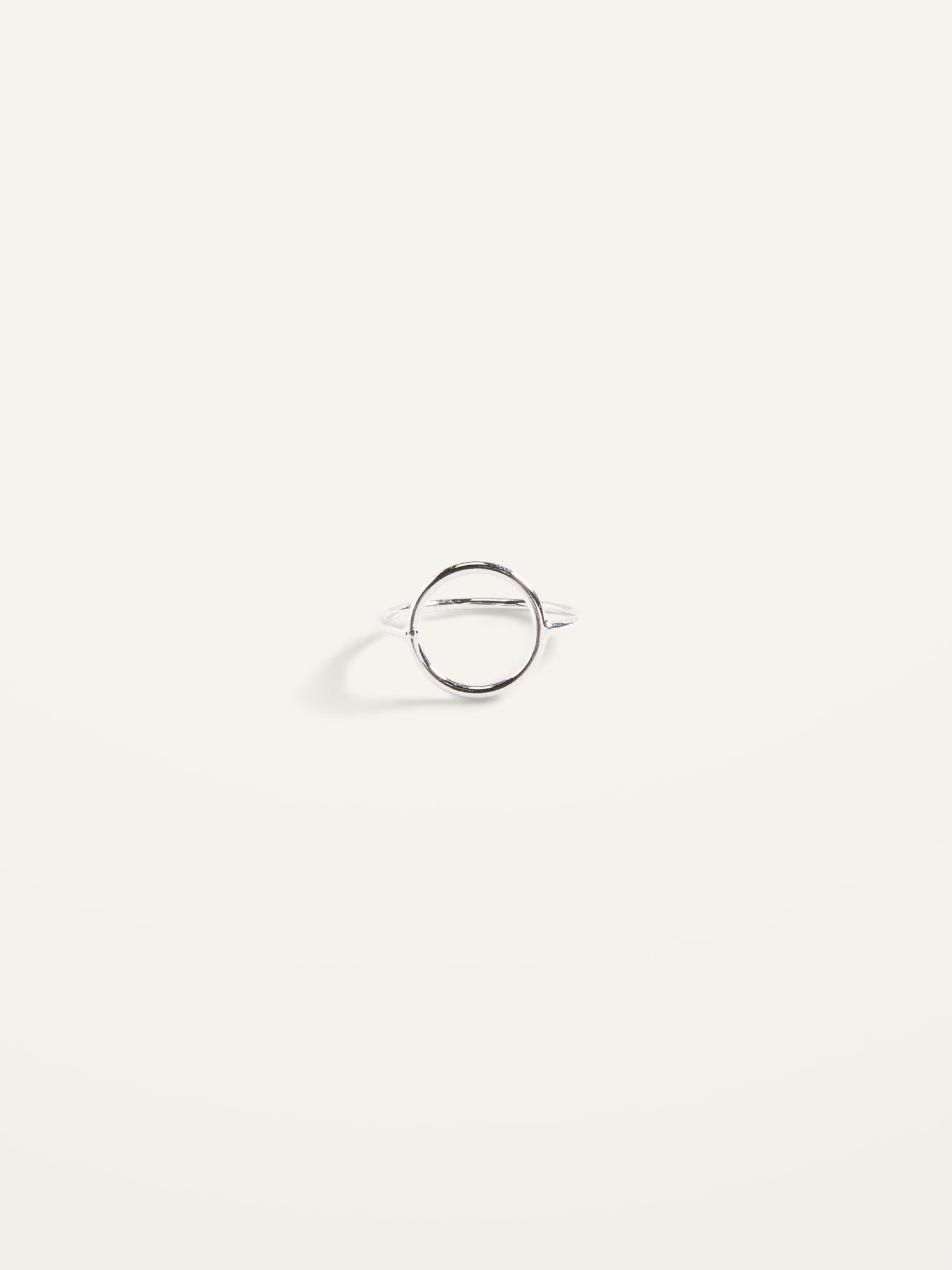 Ring with clearance circle on top