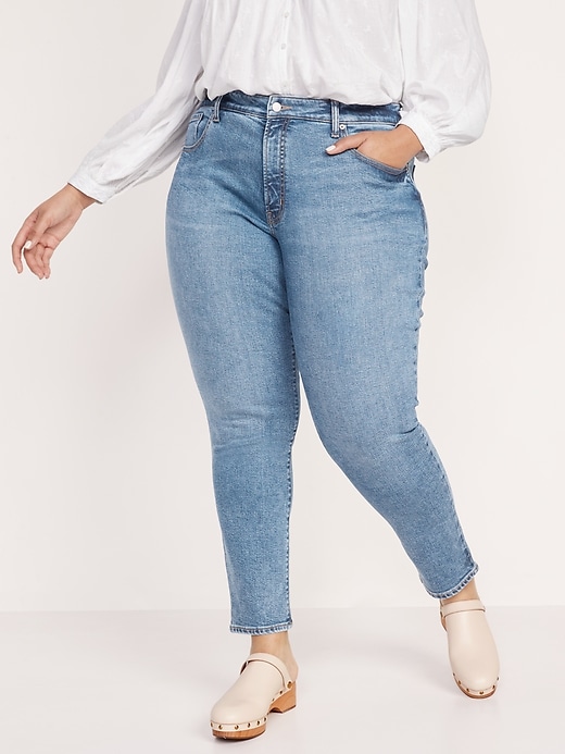 Image number 7 showing, Curvy High-Waisted OG Straight Jeans