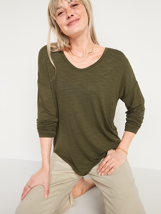 Image number 3 showing, Luxe Long-Sleeve Voop-Neck Tunic T-Shirt
