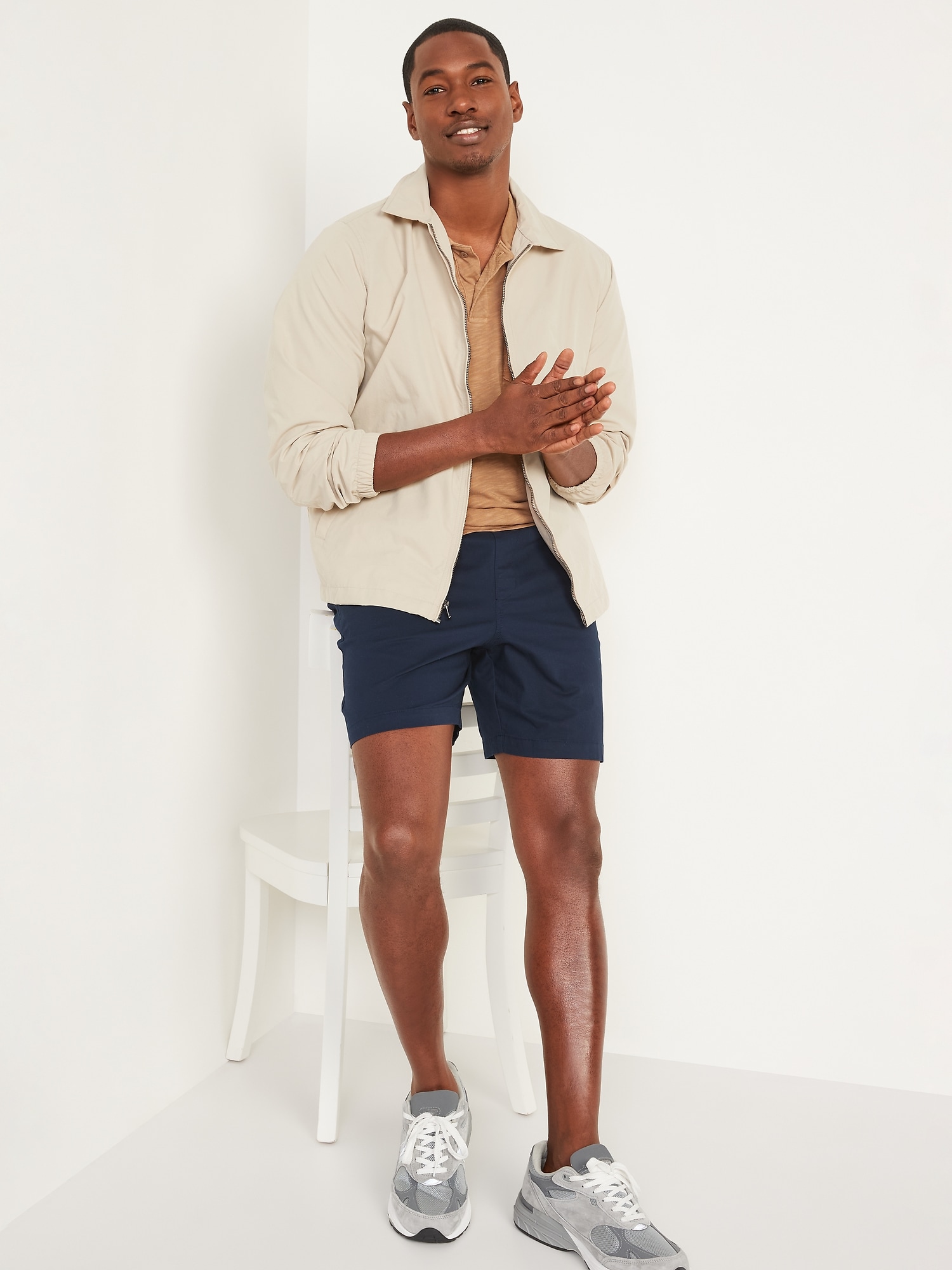 Pull-On Chino Jogger Shorts -- 7-inch inseam | Old Navy