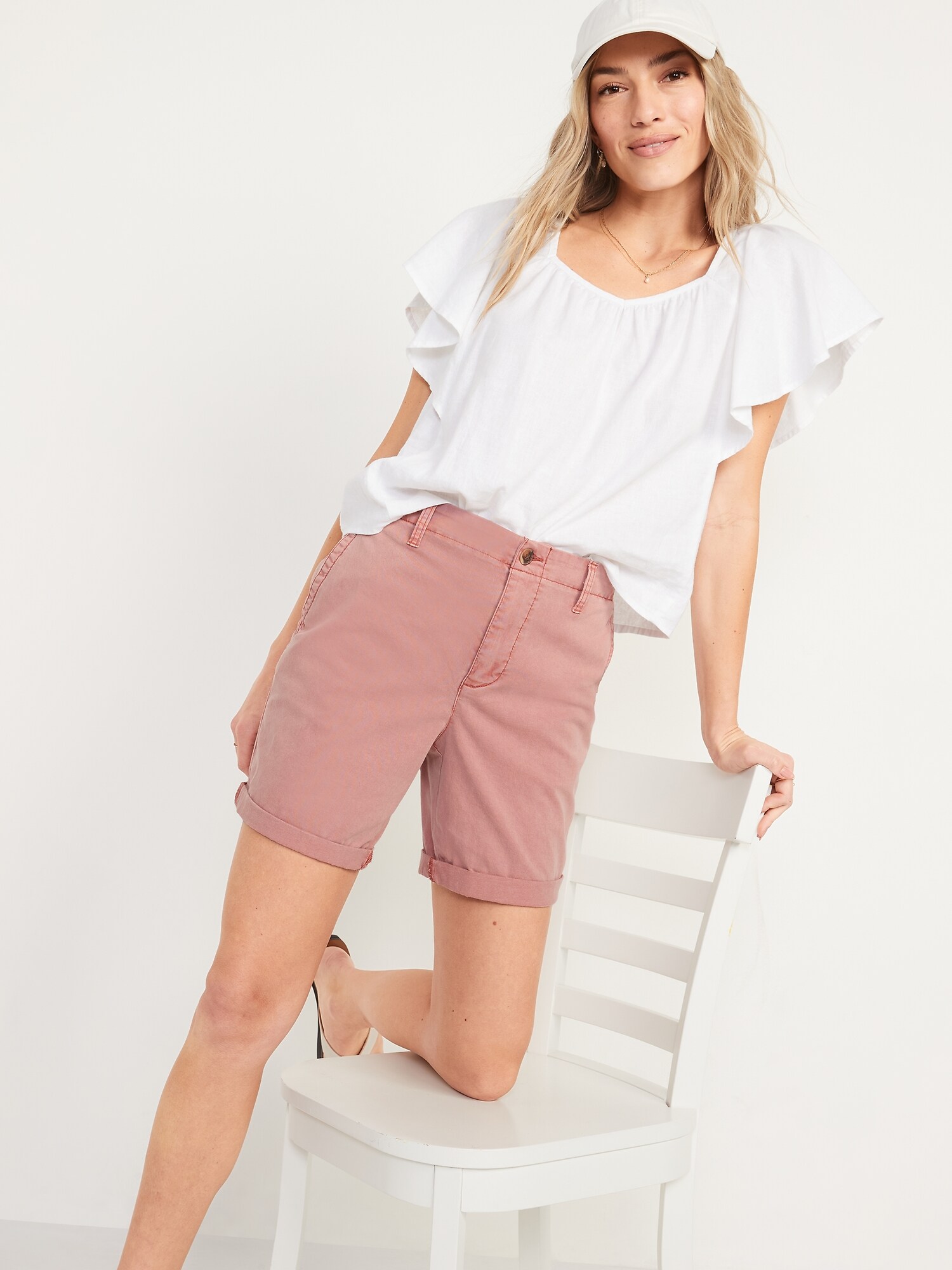 Old Navy Pure White Chino Shorts Women's Size 2 NWT 