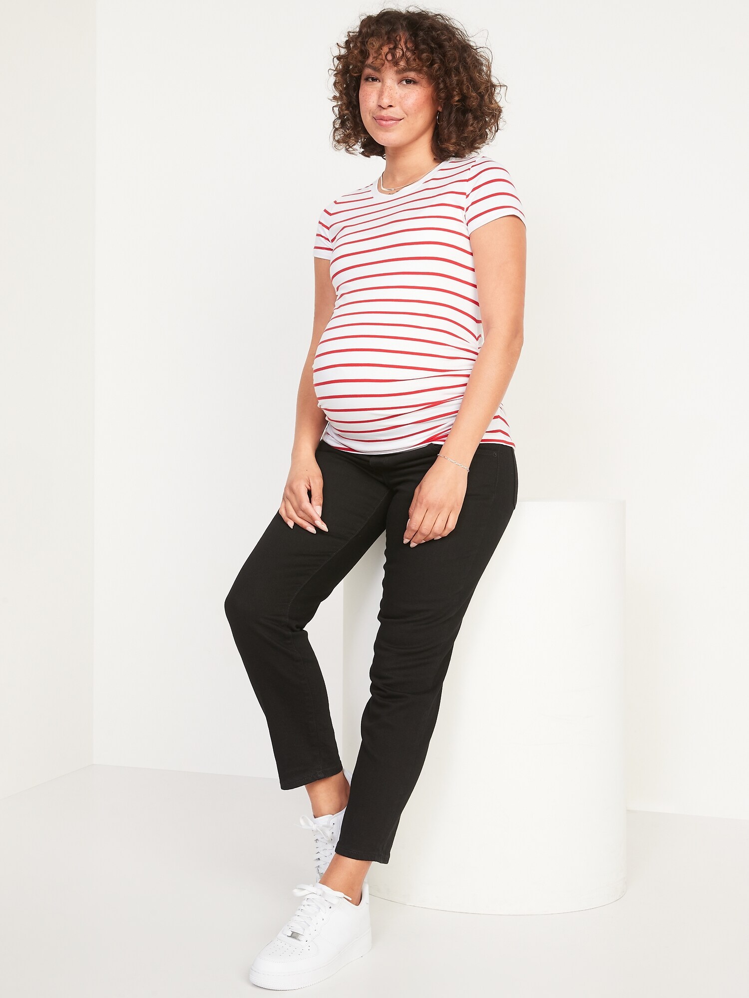 Женские джинсы Old Navy Maternity Front Low-Panel OG Straight, цвет: Чёрный — фото 3