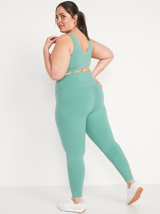 Image number 8 showing, Extra High-Waisted PowerChill Crossover 7/8-Length Leggings for Women