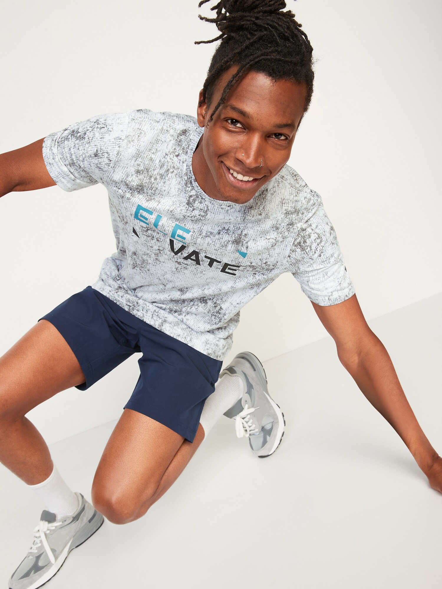 Graphic GoDry Cool OdorControl Core TShirt for Men Old Navy