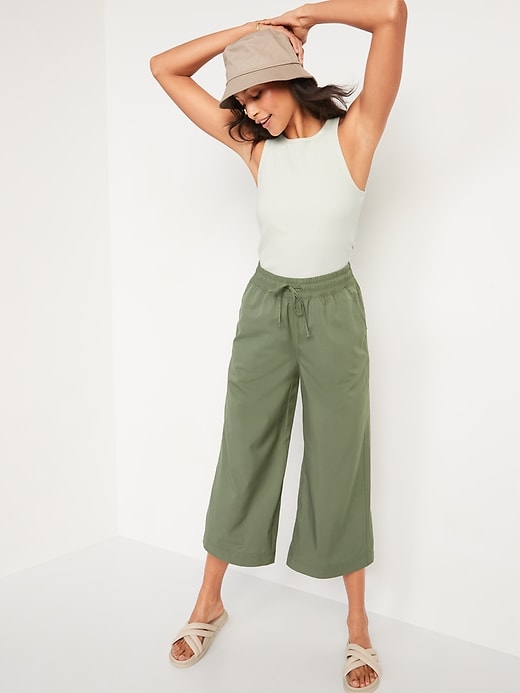 Image number 3 showing, Extra High-Waisted StretchTech Cropped Wide-Leg Pants