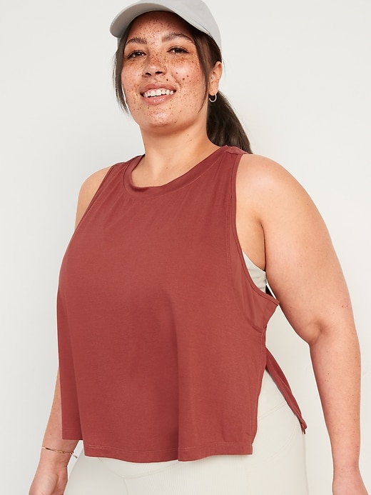 Image number 7 showing, UltraLite Sleeveless Cropped Top