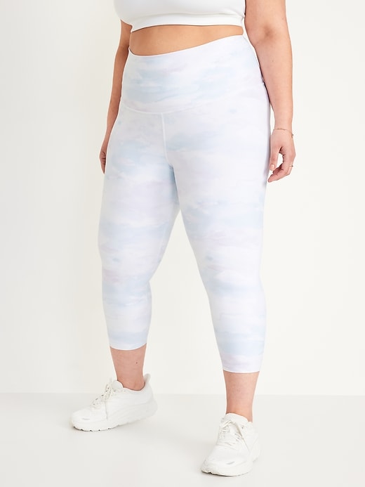 Image number 7 showing, Extra High-Waisted PowerSoft Crop Leggings