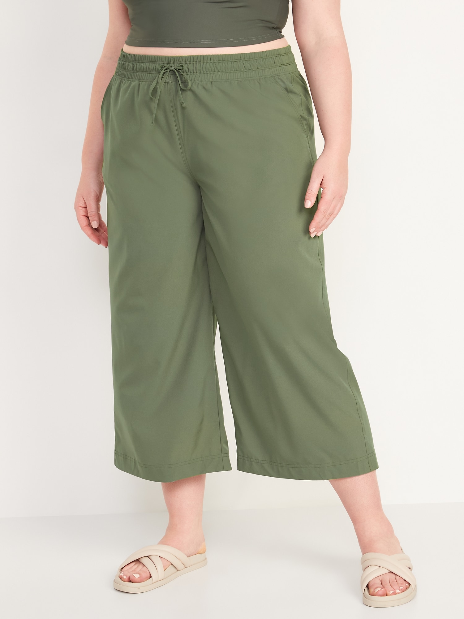 Old Navy Extra High-Waisted StretchTech Cropped Wide-Leg Pants for