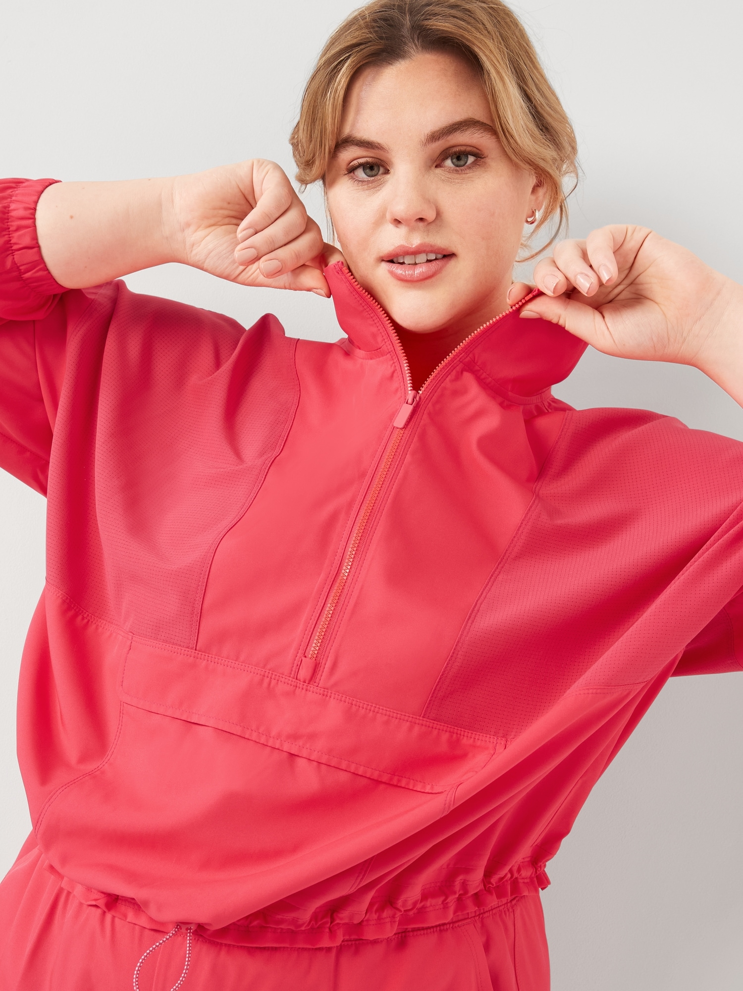 Oversized StretchTech Cropped QuarterZip Windbreaker Jacket for Women