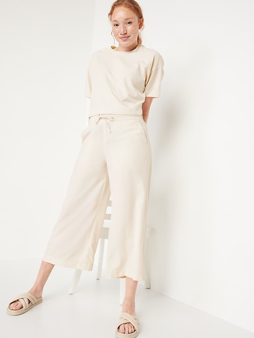 Image number 3 showing, Extra High-Waisted StretchTech Cropped Wide-Leg Pants