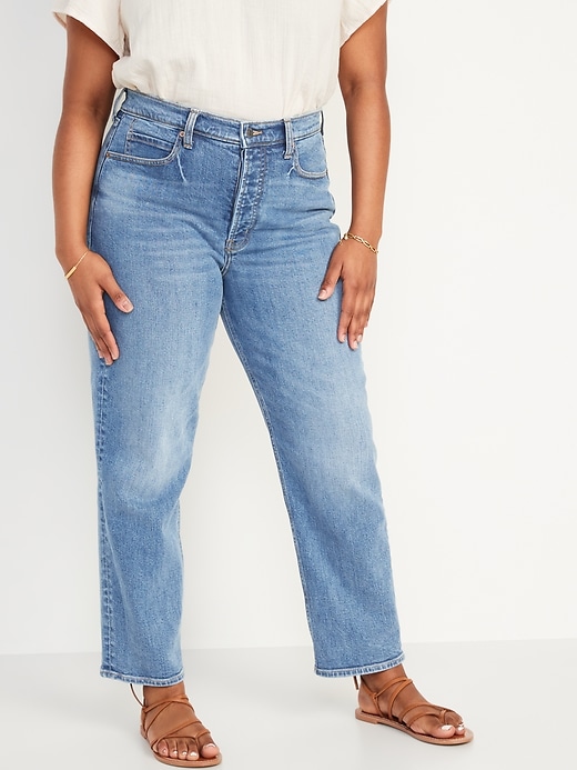 Image number 5 showing, Curvy Extra High-Waisted Button-Fly Sky-Hi Straight Jeans for Women