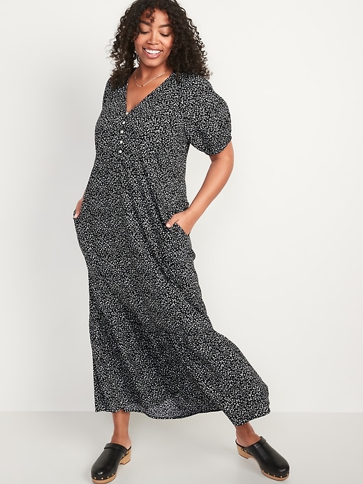 Image number 5 showing, Floral-Print Puff-Sleeve All-Day Maxi Swing Dress