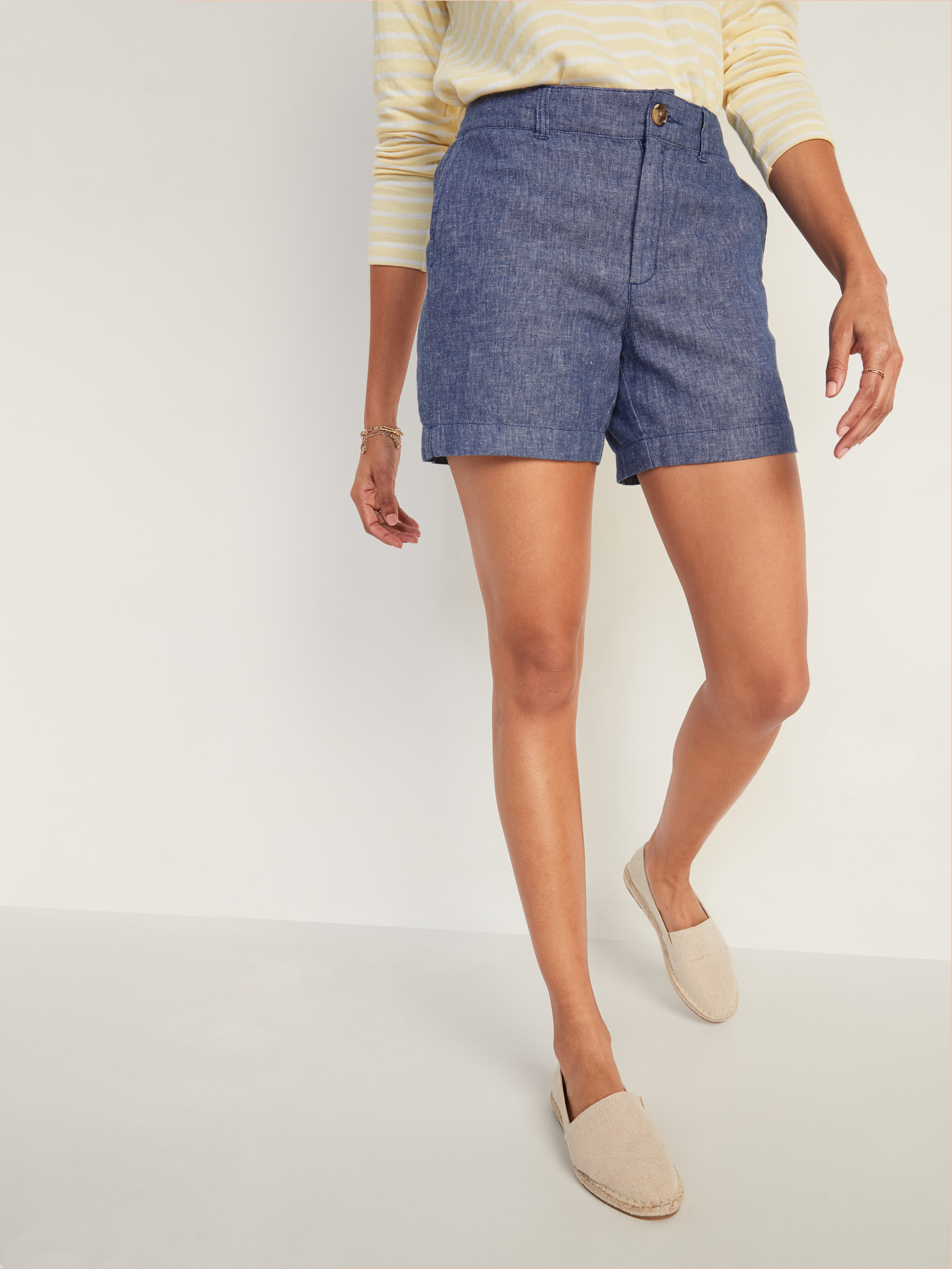 old navy chambray shorts