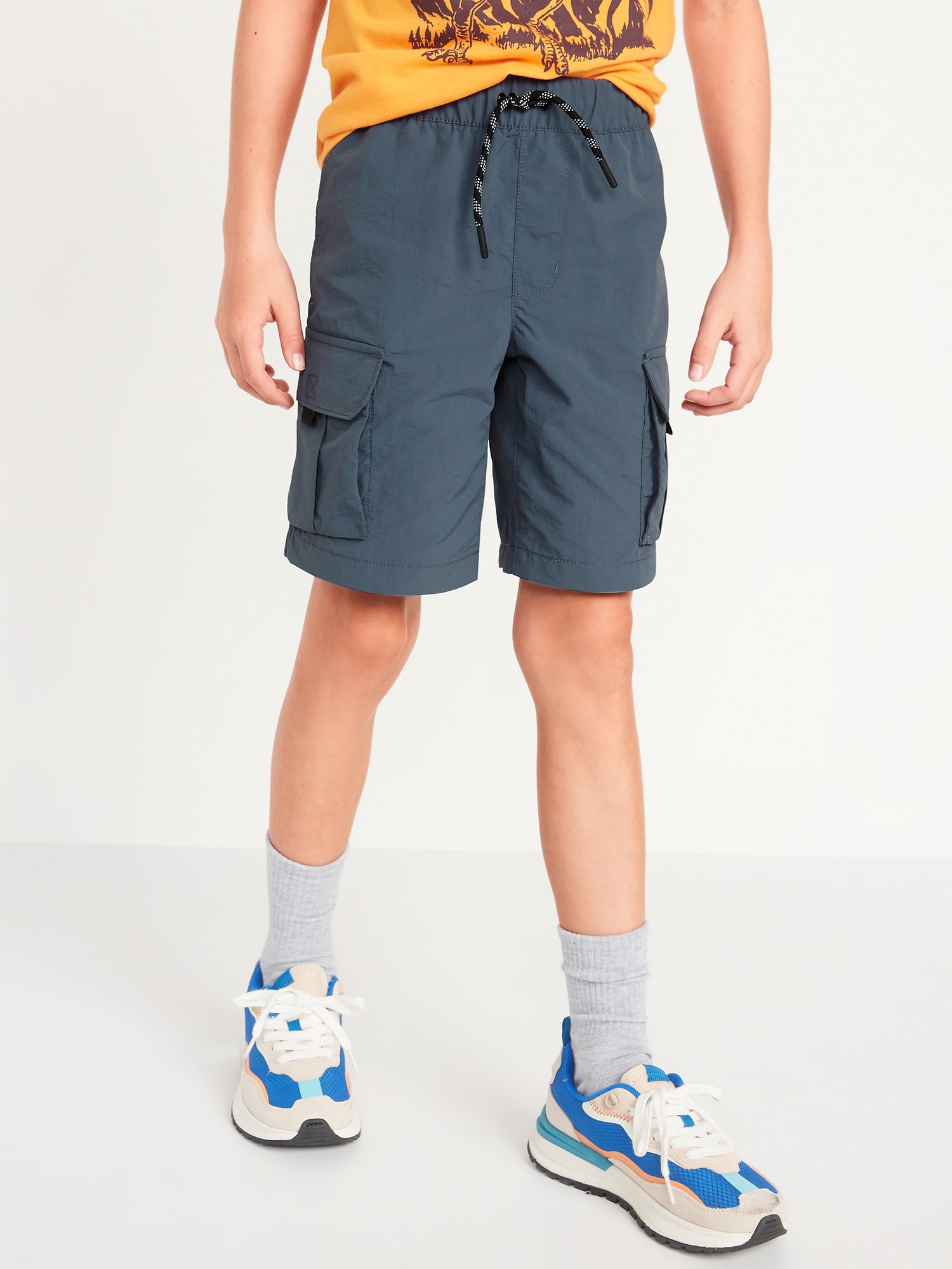 gap bermuda hiking shorts