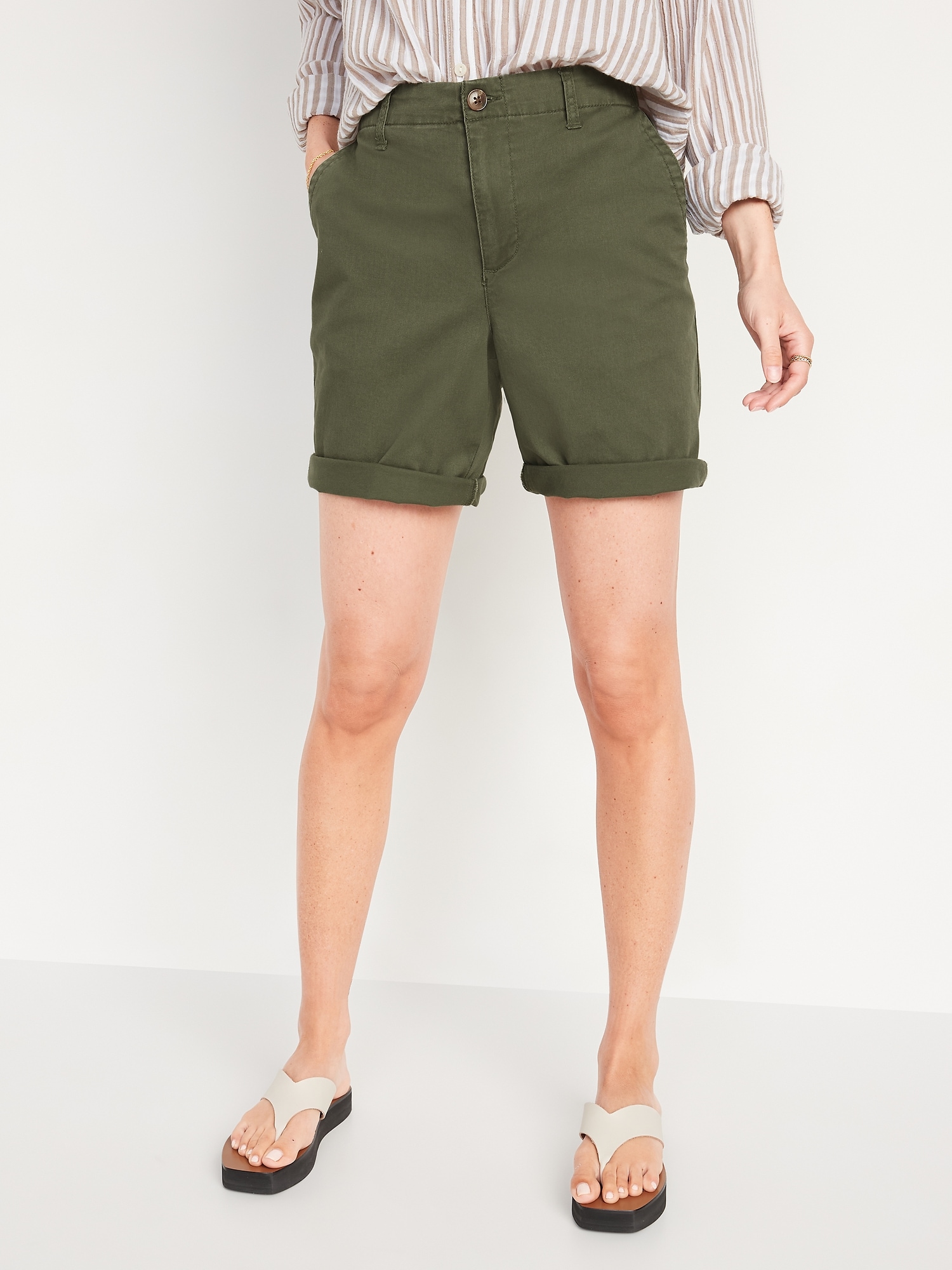 Old Navy High-Waisted OGC Pull-On Chino Shorts -- 7-inch inseam green. 1