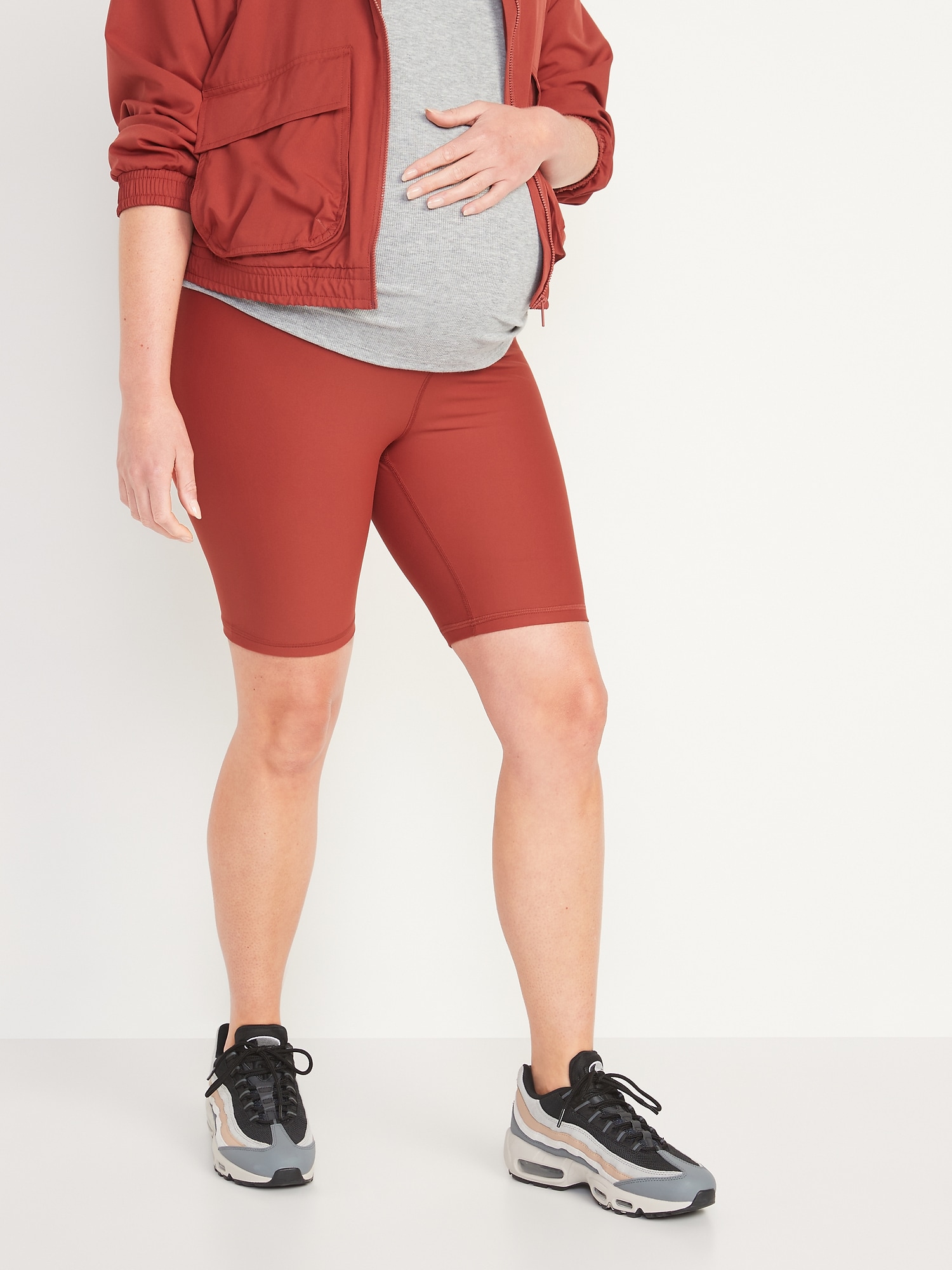 Old Navy Maternity Rollover-Waist PowerChill Biker Shorts -- 8