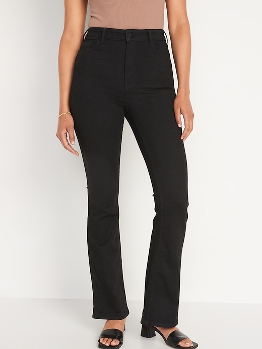 Image number 1 showing, FitsYou 3-Sizes-in-1 Extra High-Waisted Black Flare Jeans for Women