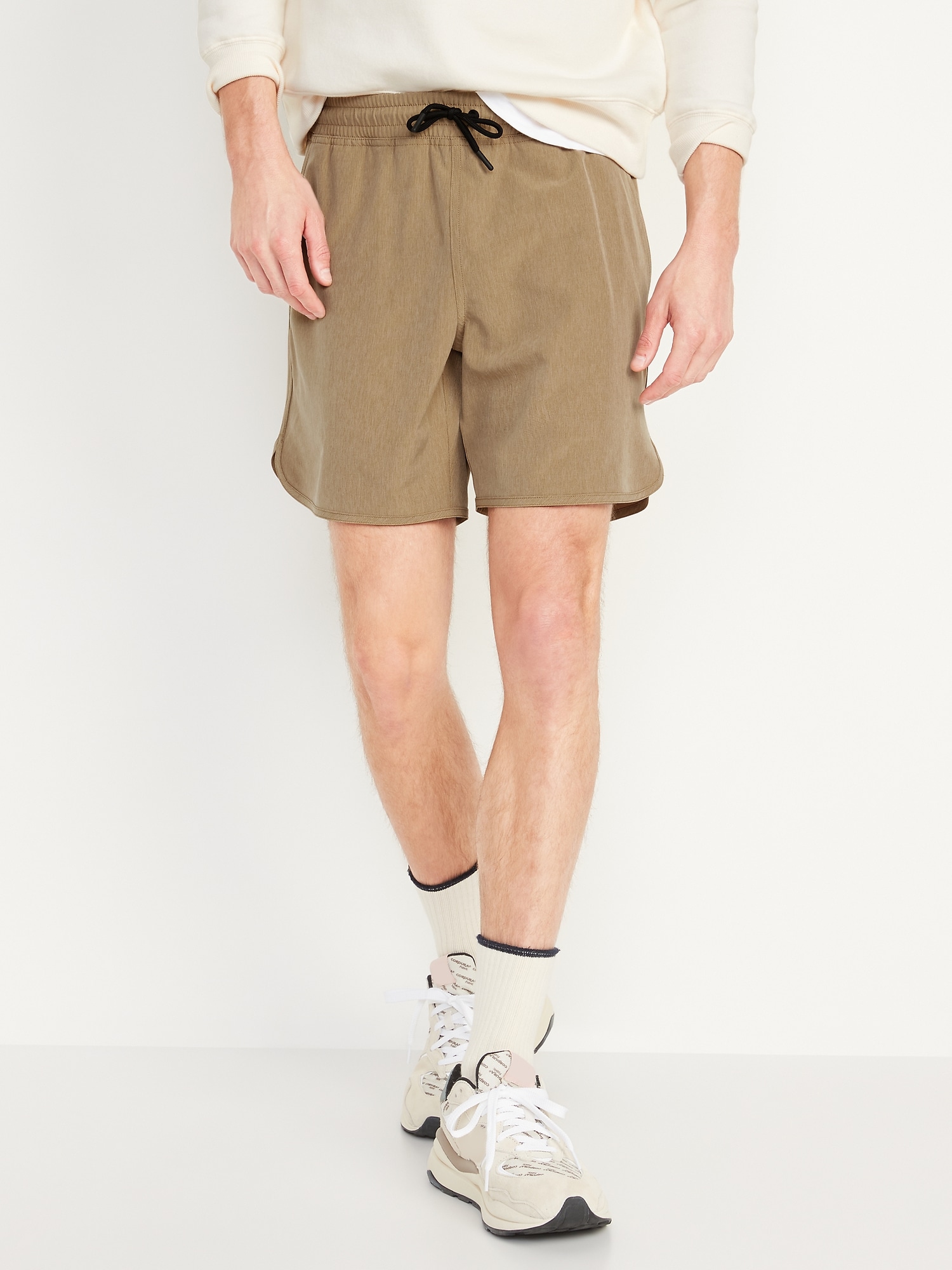 Relaxed Cargo Shorts -- 7-inch inseam