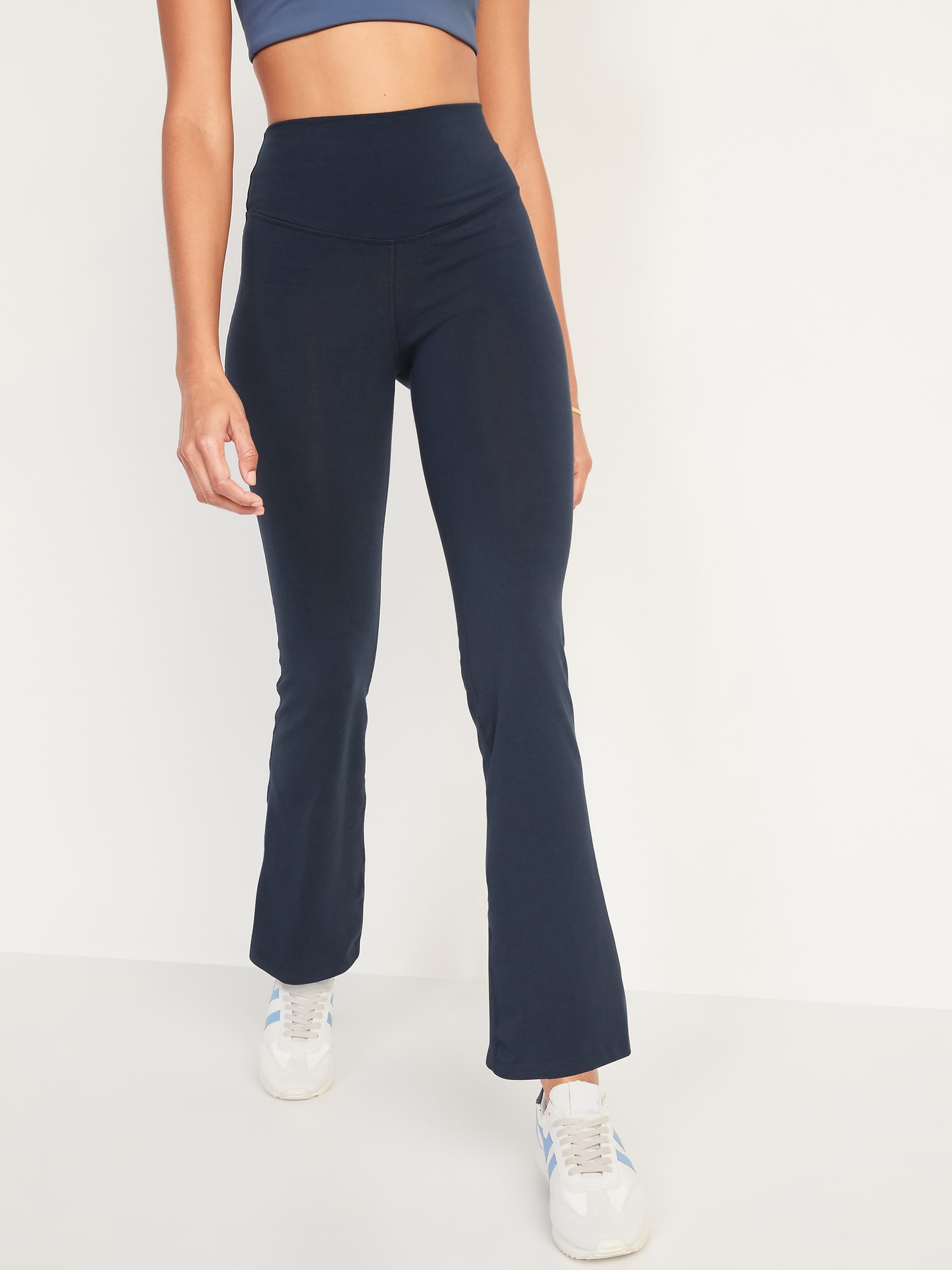 Old Navy Extra High-Waisted PowerChill Hidden-Pocket Flare Pants for Women
