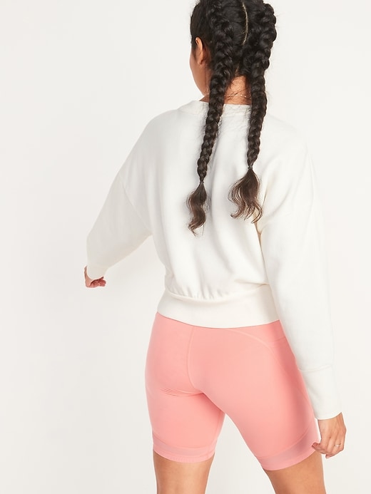 Image number 2 showing, Loose Crew-Neck Cropped Sweatshirt for Women