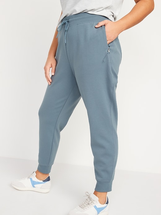 Old Navy, Pants & Jumpsuits, Nwt Highwaisted Dynamic Fleece Jogger  Sweatpants For Women Multiple Sizes