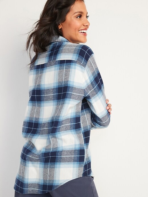 Image number 5 showing, Oversized Plaid Flannel Boyfriend Tunic Shirt for Women