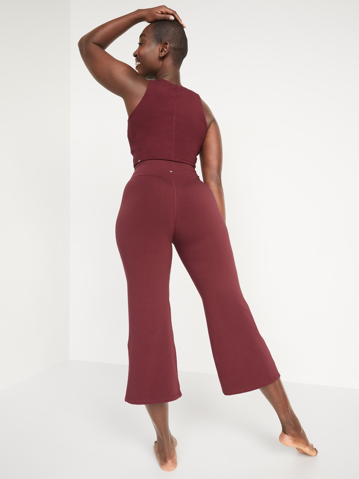 Extra High-Waisted PowerChill Cropped Wide-Leg Yoga Pants For Women Old Navy, Wide Leg Yoga Crops
