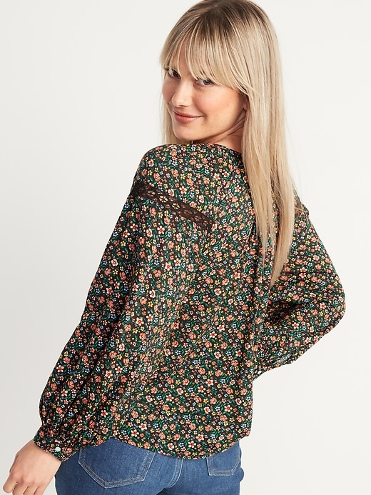 Image number 2 showing, Long-Sleeve Lace-Trimmed Floral-Print Blouse
