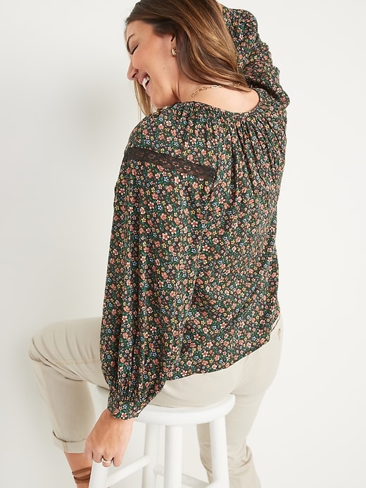 Image number 6 showing, Long-Sleeve Lace-Trimmed Floral-Print Blouse