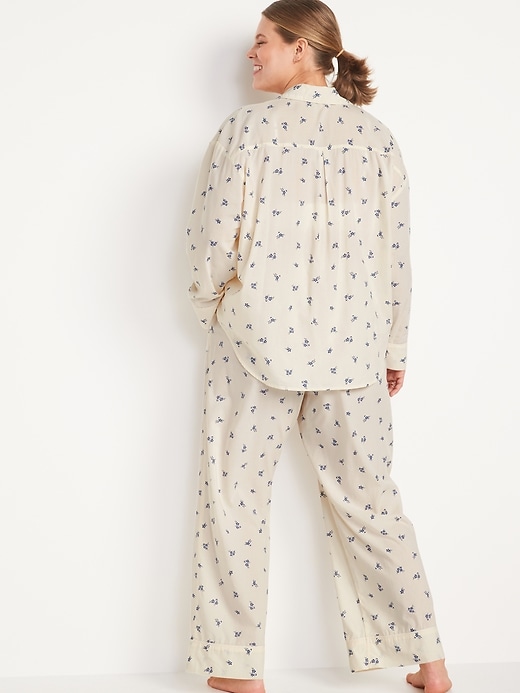 Image number 6 showing, Matching Printed Pajama Set