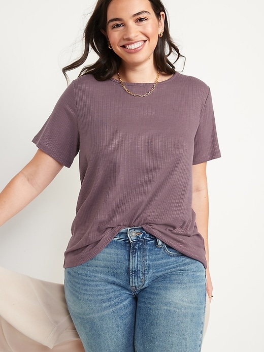 Short Sleeve Luxe T-shirt  Clothes for women, Jumpers for women, Womens  tops