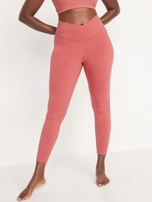 Image number 5 showing, Extra High-Waisted PowerChill Crossover 7/8-Length Leggings for Women