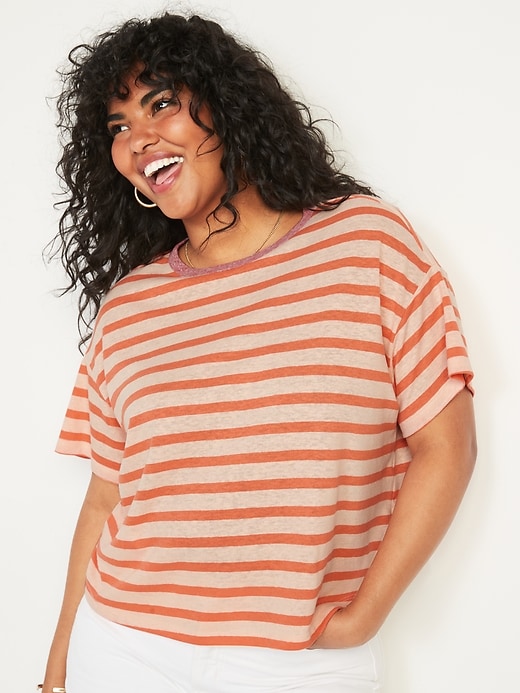 Image number 5 showing, Short-Sleeve Oversized Cropped Striped Linen-Blend T-Shirt