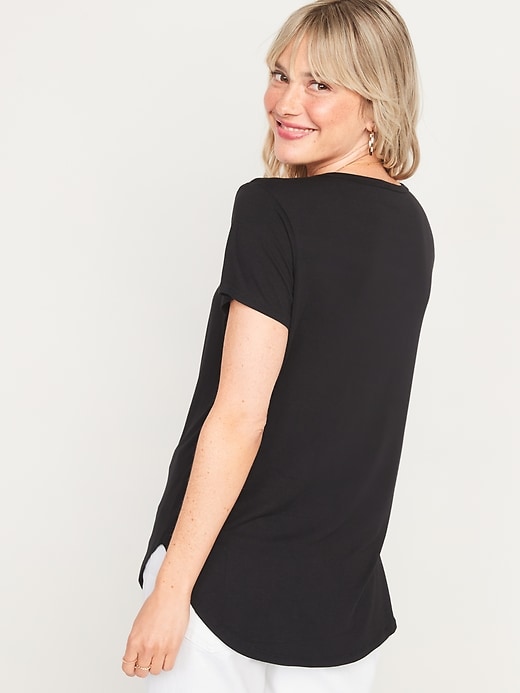 Image number 2 showing, Luxe Short-Sleeve Voop-Neck Tunic T-Shirt