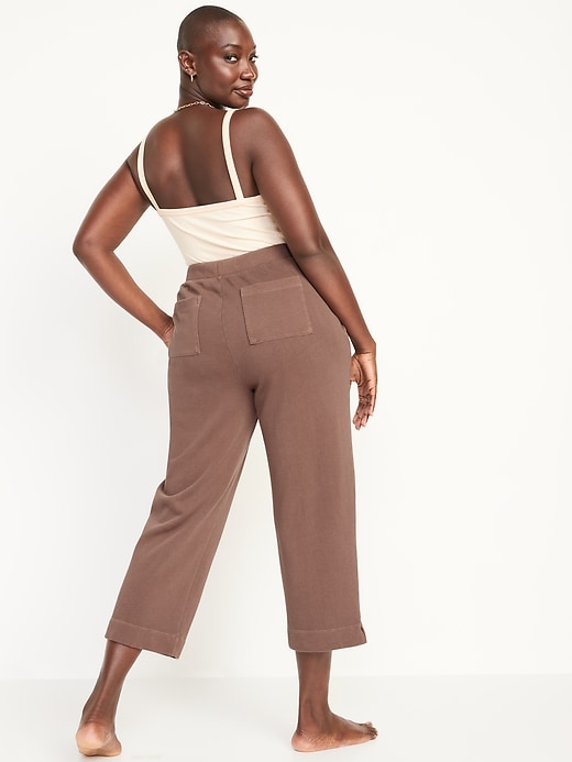 Image number 4 showing, Extra High-Waisted Cropped Sweatpants